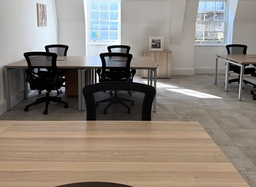Coworking 4 Queen Street BA1 1HE Bath and North East Somerset