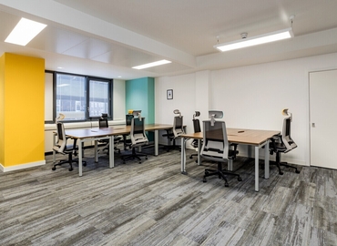 Office Great West Road 1000 TW8 9DW West London