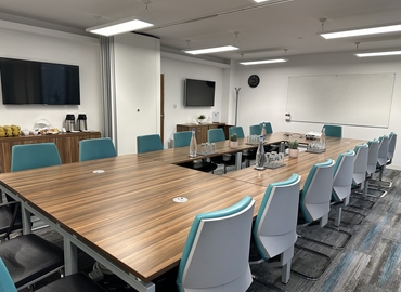 Office Great West Road 1000 TW8 9DW West London