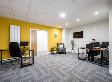 10 m² Coworking  in Birkenhead, Thursby Road 1 (CH62 3PW) - 2 | MatchOffice.com