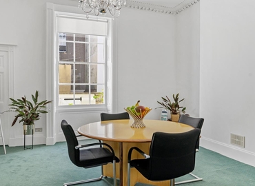 10 m² Co-working  in Gloucestershire, Cambray Place 29 (GL50 1JN) - 4 | MatchOffice.com