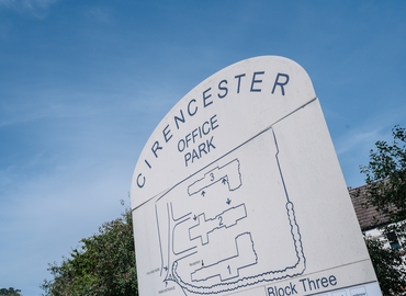 Office Tetbury Road, Cirencester GL7 6JJ Gloucestershire