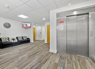 Office Tetbury Road, Cirencester GL7 6JJ Gloucestershire