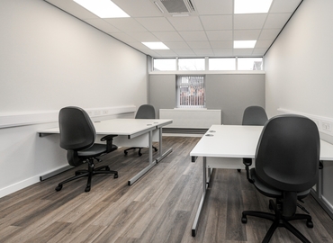  Business center  in Gateshead, Queen Street 117, 200 m² - MatchOffice.co.uk