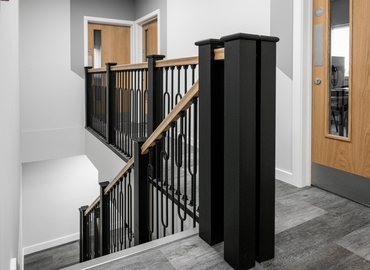 Business centre  in Gateshead, Queen Street 117, 200 m² - MatchOffice.co.uk