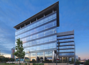  Office to let in West Yorkshire, Riverside Way 1, 400 m² - MatchOffice.co.uk