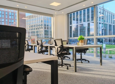  Office space space in West Yorkshire, Riverside Way 1, 400 m² - MatchOffice.co.uk