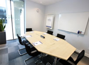 Business centre  in Portsmouth, Ground Floor Building 1000 Lakeside, 17 m² - MatchOffice.co.uk