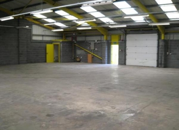 75 m² Business center building available to rent in Blackpool, Squires Gate Lane (FY4 3RL) - 3 | MatchOffice.com