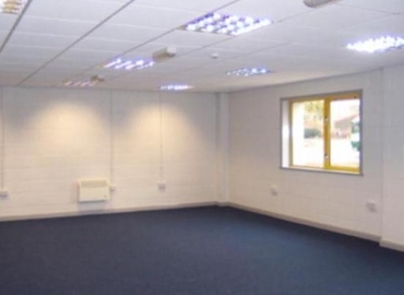  Business center  in Boughton, Boughton Industrial Estate, 53 m² - MatchOffice.co.uk