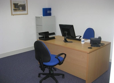 279 m² Business center in Grangemouth, Earls Road (FK3 8XE) - 0 | MatchOffice.com