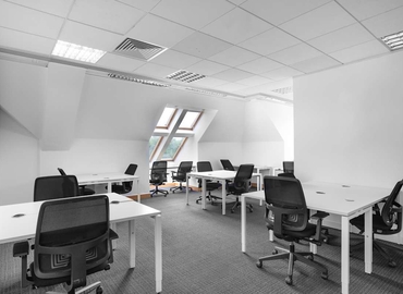 Business centre  in Leatherhead, Kingston Road, 10 m² - MatchOffice.co.uk