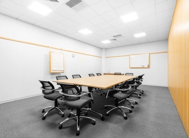 Business centre  in Slough, 268 Bath Road, 10 m² - MatchOffice.co.uk