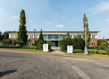  Business center  in Luton, 960 Capability Green, 10 m² - MatchOffice.co.uk