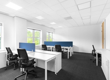 Business center  in Luton, 960 Capability Green, 10 m² - MatchOffice.co.uk
