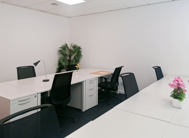 Business center 1 Emperor Way,Exeter Business Park EX1 3QS Exeter