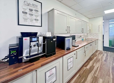  Work space in High Wycombe, Aston Court, 10 m² - MatchOffice.co.uk