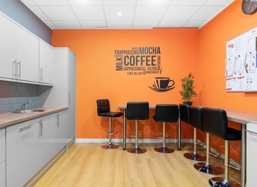  Business center  in Leeds City Centre, Gelderd Road, 10 m² - MatchOffice.co.uk