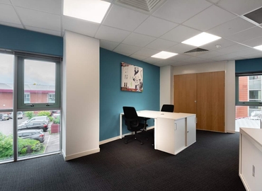  Business center  in Cannock, Watling Street, 10 m² - MatchOffice.co.uk