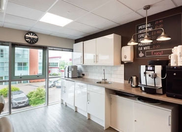 Business centre  in Cannock, Watling Street, 10 m² - MatchOffice.co.uk