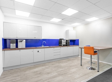  Work space in Borehamwood, 4 Maxwell Road, 10 m² - MatchOffice.co.uk