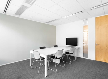  Coworking space in Borehamwood, 4 Maxwell Road, 10 m² - MatchOffice.co.uk