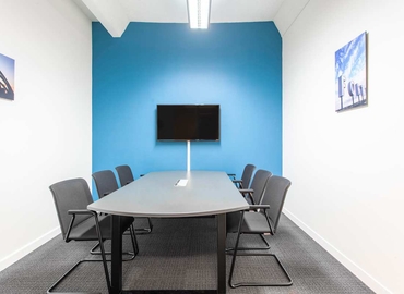  Work space in Birmingham Centre, Fort Parkway, 10 m² - MatchOffice.co.uk