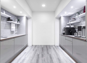  Work space in Birmingham Centre, Fort Parkway, 10 m² - MatchOffice.co.uk