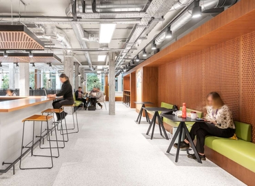  Work space in Manchester, Oxford Street, 10 m² - MatchOffice.co.uk