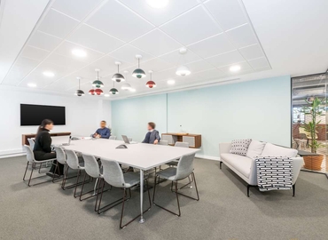 Business centre  in Manchester, Oxford Street, 10 m² - MatchOffice.co.uk