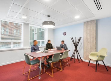  Business center  in Manchester, Oxford Street, 10 m² - MatchOffice.co.uk