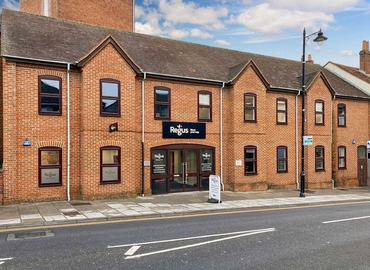  Coworking space in West Berkshire, 12-20 Oxford Street, 10 m² - MatchOffice.co.uk