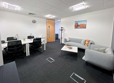 Business centre  in Leicester, 4 Penman Way, 10 m² - MatchOffice.co.uk