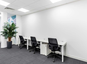  Coworking space in Plymouth, 6 North East Quay, 10 m² - MatchOffice.co.uk