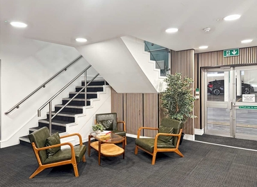 Business centre  in Edinburgh, 83 Princes Street, 10 m² - MatchOffice.co.uk