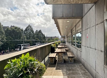  Work space in Edinburgh, 83 Princes Street, 10 m² - MatchOffice.co.uk