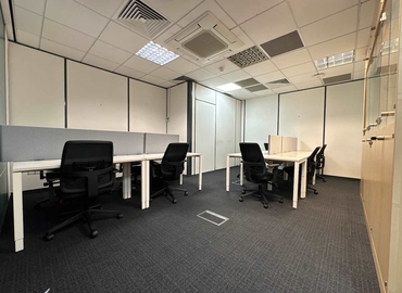 10 m² Shared office  in Hounslow, 450 Bath Road (UB7 0EB) - 6 | MatchOffice.com