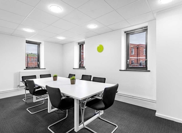 10 m² Business park in Gloucestershire, Gloucester Docks (GL1 2FB) - 2 | MatchOffice.com