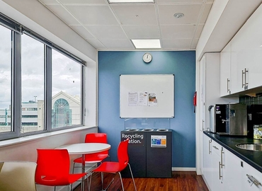 10 m² Coworking space  in West Sussex, Station Way (RH10 1JH) - 5 | MatchOffice