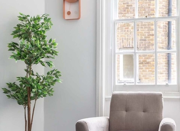 Virtual office space in Camden, 4-4a Bloomsbury Square (WC1A 2RP) - 0 | MatchOffice.com