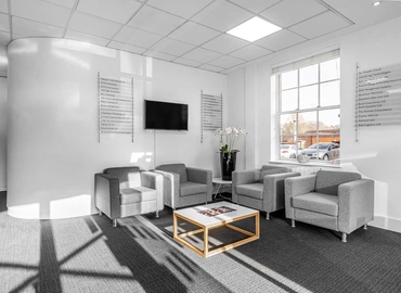  Business center  in High Wycombe, The Broadway, 10 m² - MatchOffice.co.uk