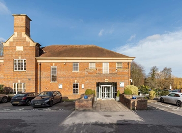  Coworking space in High Wycombe, The Broadway, 10 m² - MatchOffice.co.uk