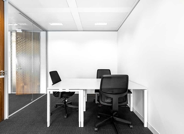  Coworkind spaces in City of London, 6 London Street, 10 m² - MatchOffice.co.uk