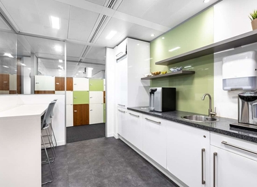  Coworking space in City of London, 6 London Street, 10 m² - MatchOffice.co.uk