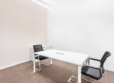 Business centre  in Manchester, Lees Street, 10 m² - MatchOffice.co.uk