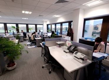 80 m² Business space in Knutsford, Booths Park (WA16 8QZ) - 1 | MatchOffice.com