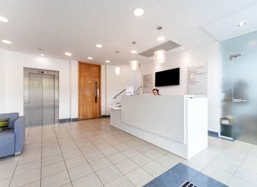 Coworking in Hertfordshire, 2 Falcon Gate, 10 m² - MatchOffice.co.uk