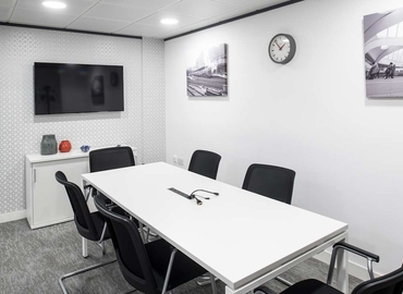  Work space in Birmingham Centre, 12-22 Newhall Street, 10 m² - MatchOffice.co.uk