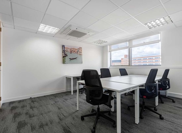 Business centre  in Lewisham, 132 Lewisham High Street, 10 m² - MatchOffice.co.uk