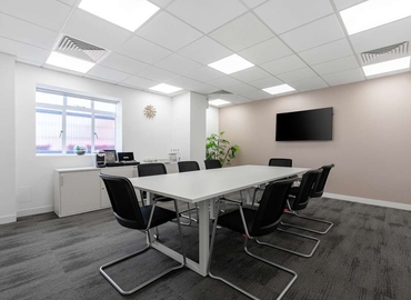 Business centre  in Lewisham, 132 Lewisham High Street, 10 m² - MatchOffice.co.uk
